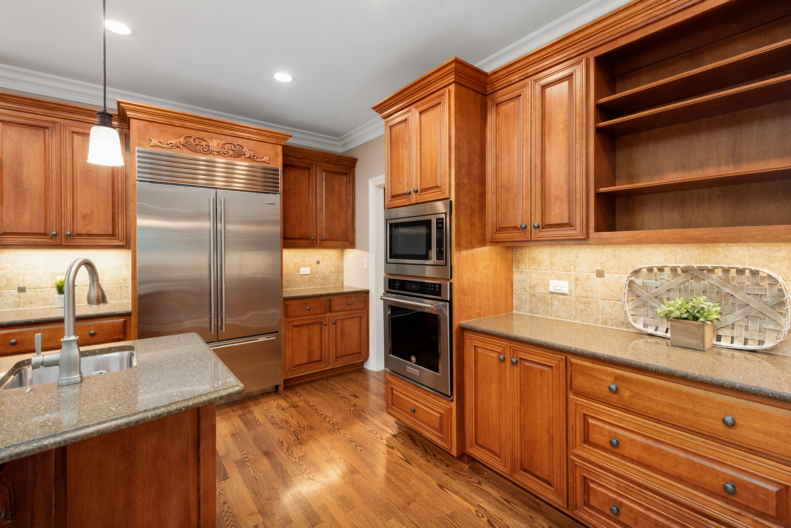 5536 Middaugh Avenue Property Photo 14