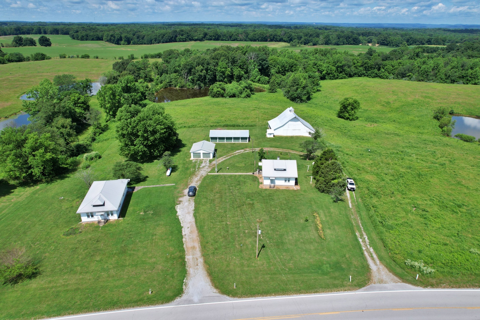 2919 Feather Trail Road Property Photo 2