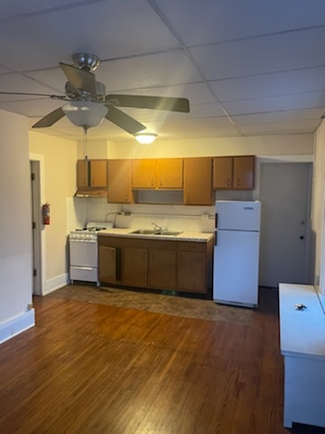 503 W Green Street Property Photo 4