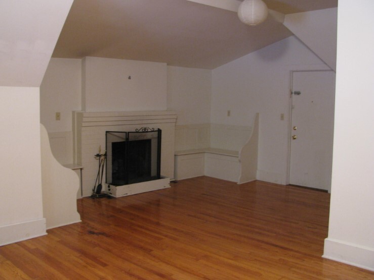 503 W Green Street Property Photo 10