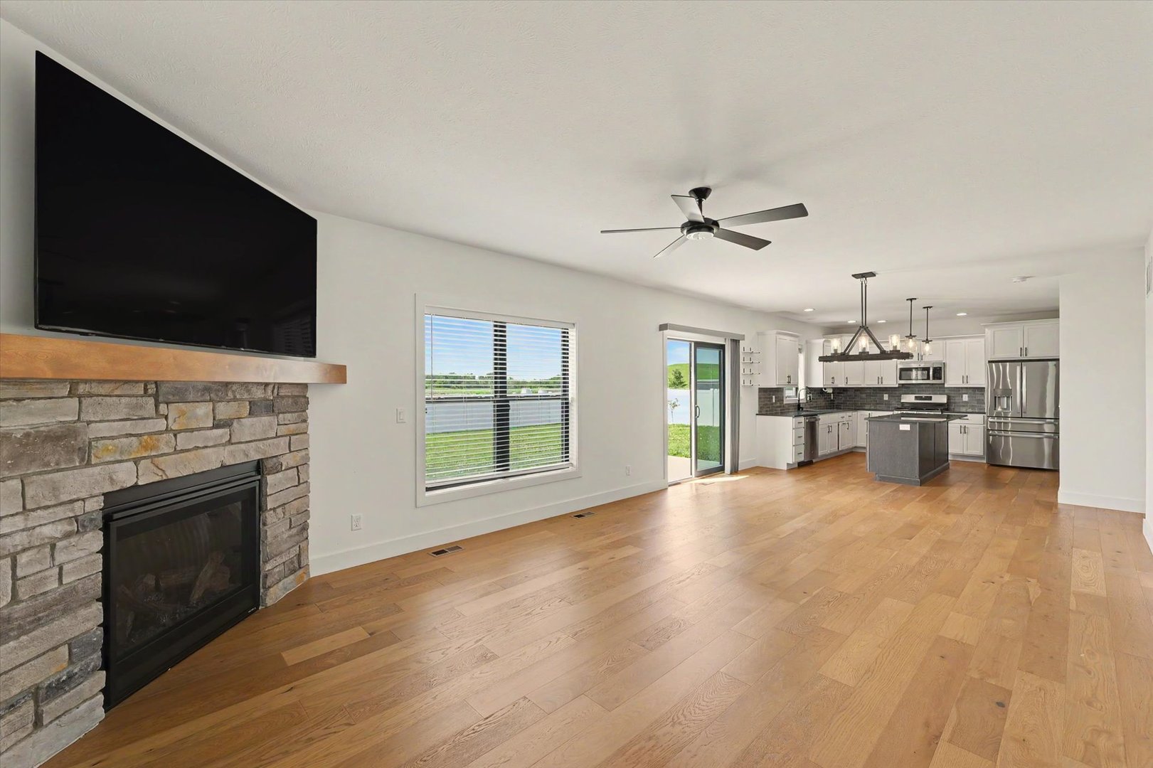 301 Sutton Street Property Photo 14