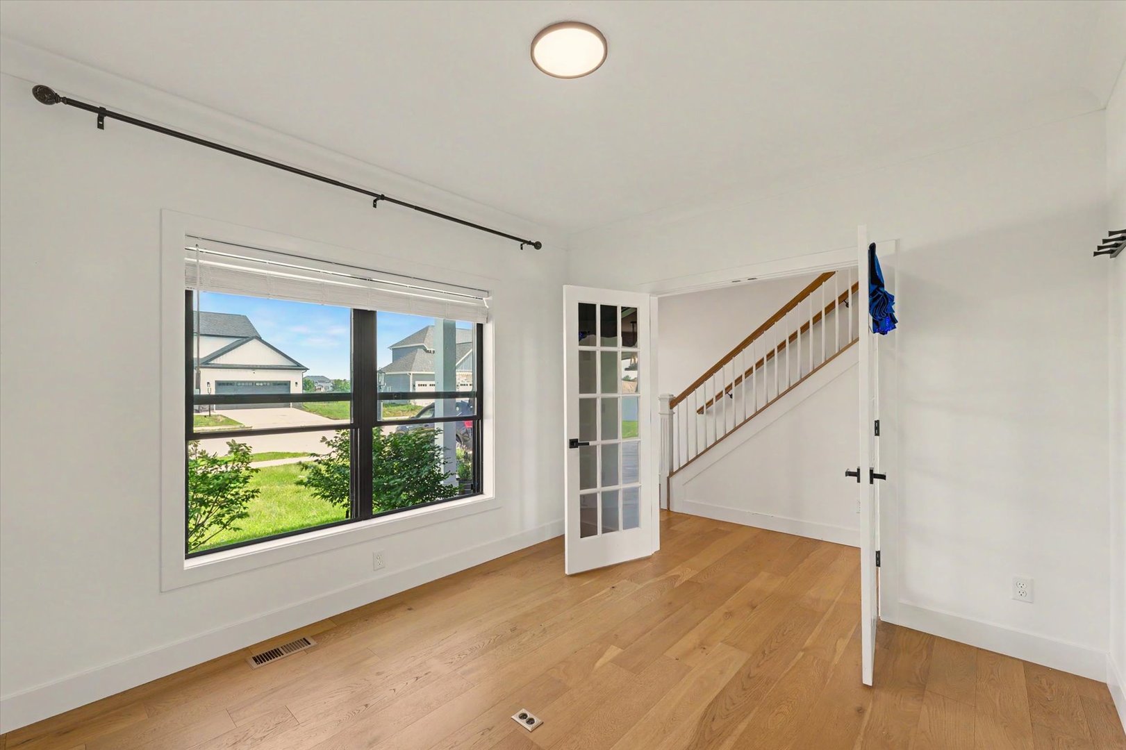 301 Sutton Street Property Photo 27