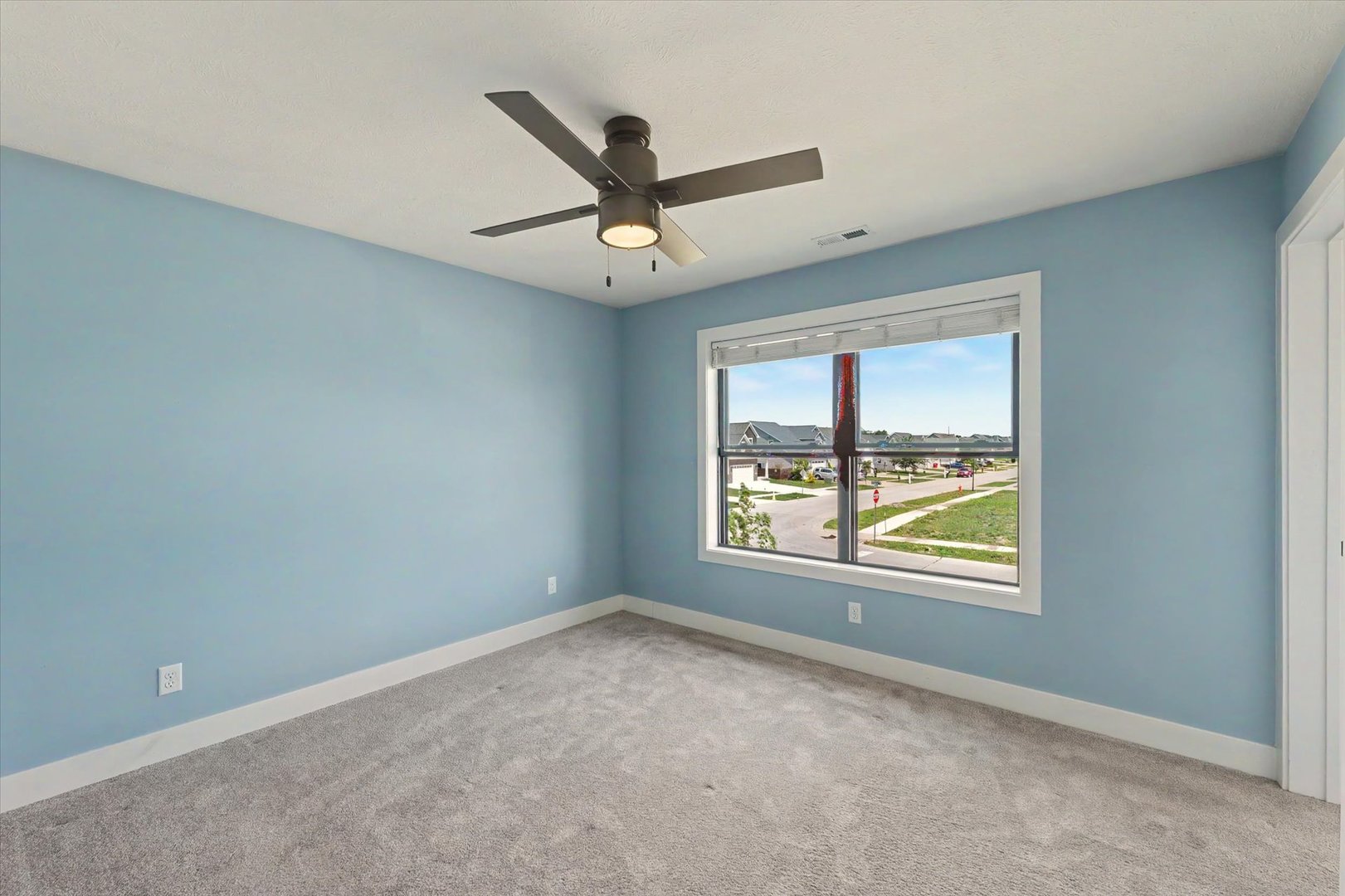 301 Sutton Street Property Photo 33