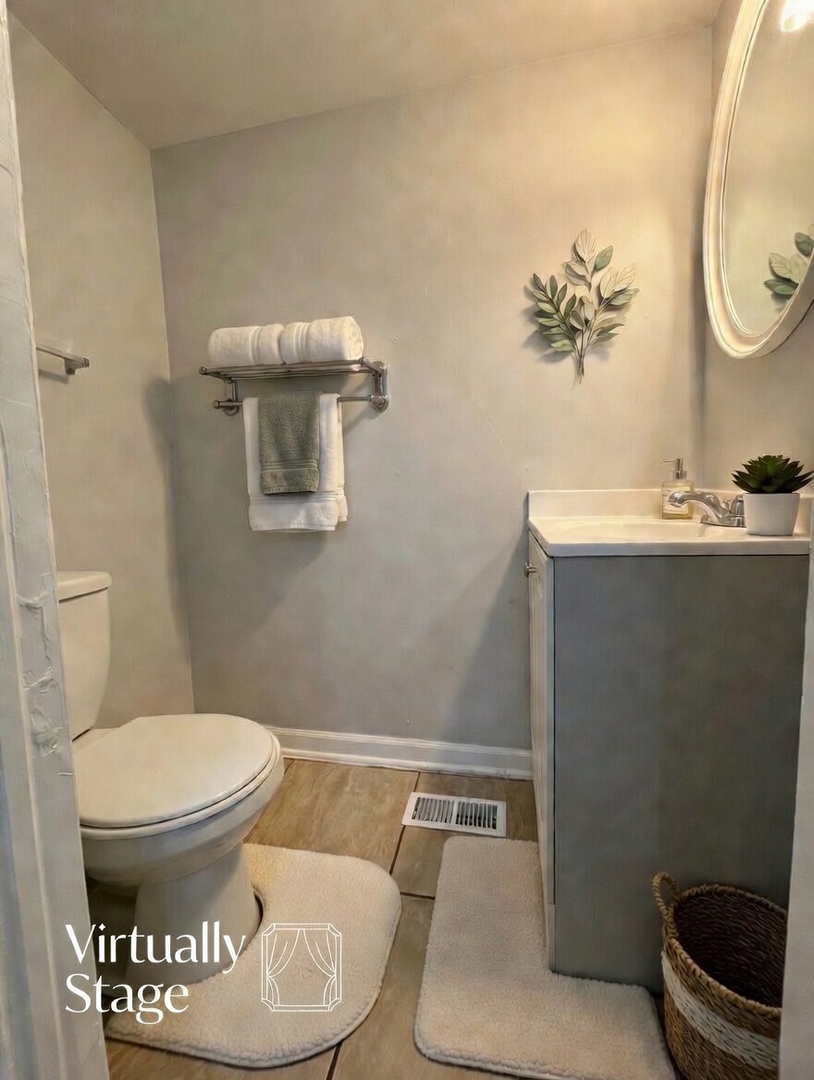 2950 W Monroe Street Property Photo 5