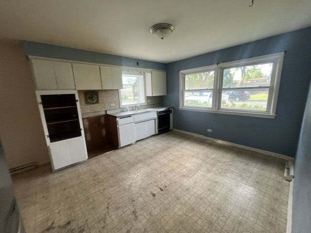 81 E Arquilla Drive Property Photo 5
