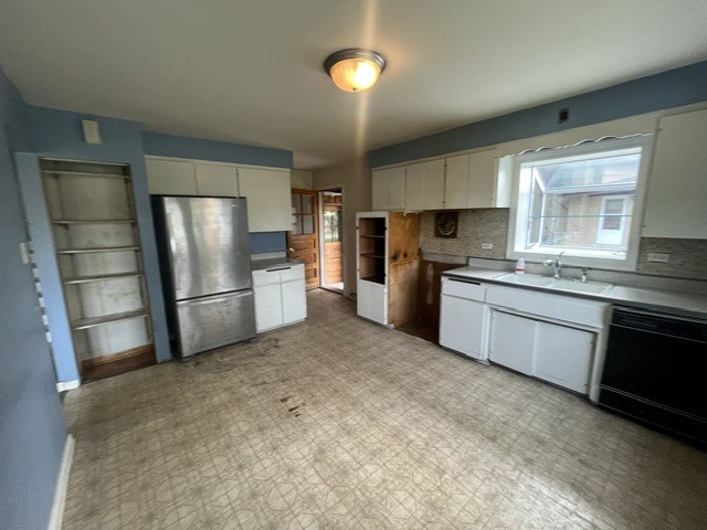 81 E Arquilla Drive Property Photo 6