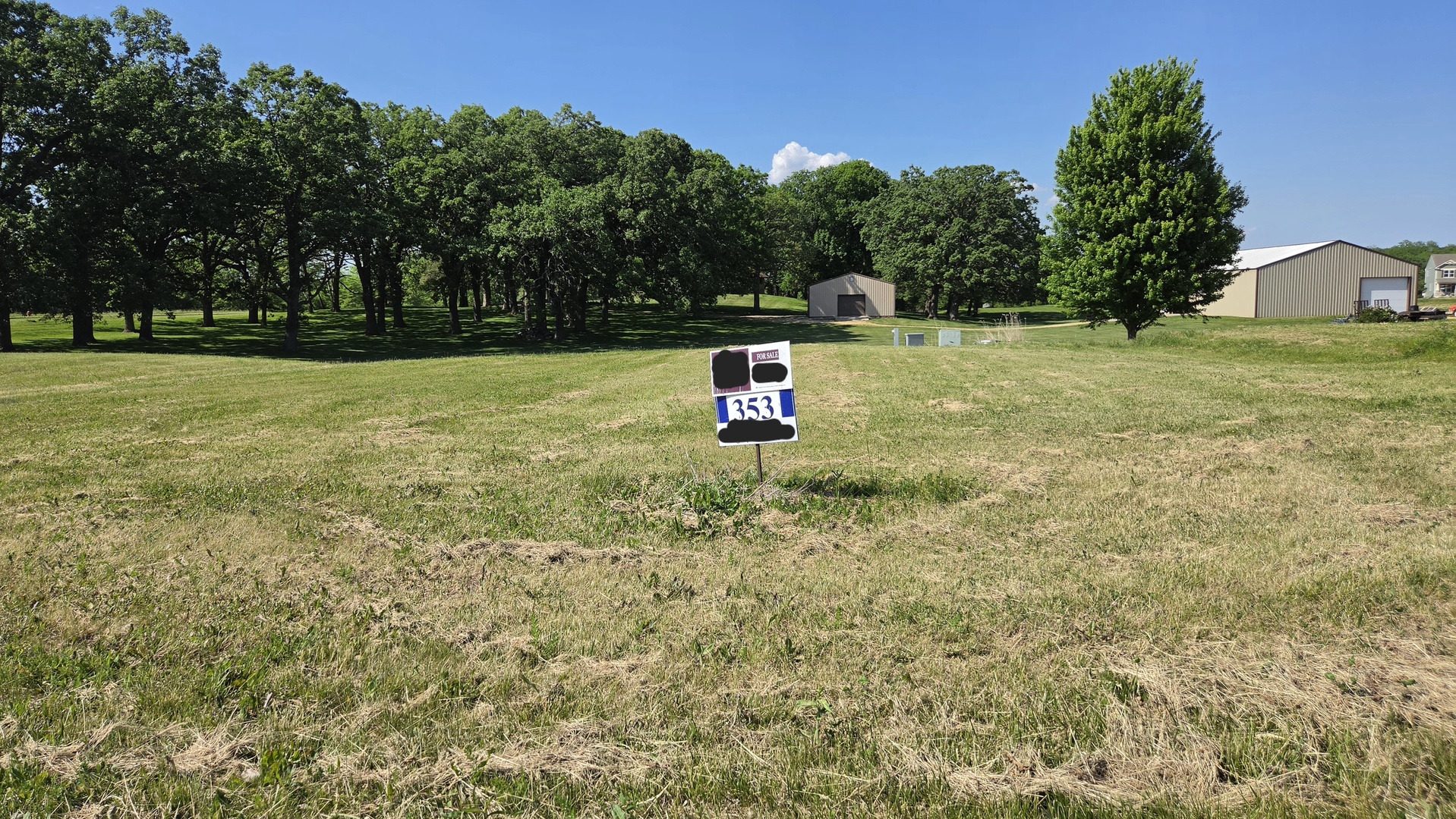 2002 Hillsboro Lane Property Photo 3