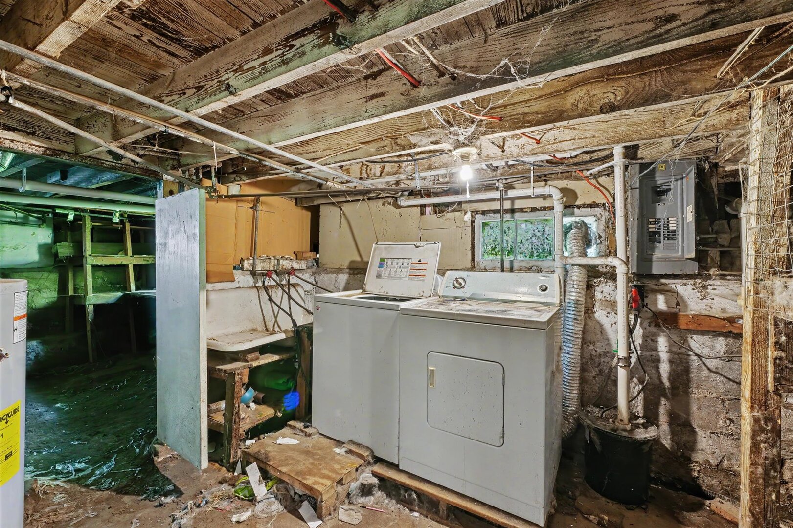 402 S Johnson Avenue Property Photo 23