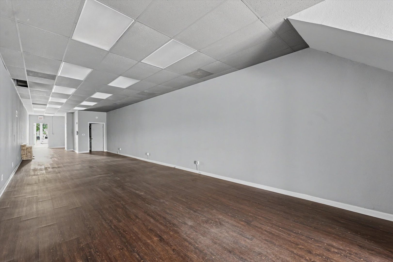 122-124 E Sangamon Avenue Property Photo 20