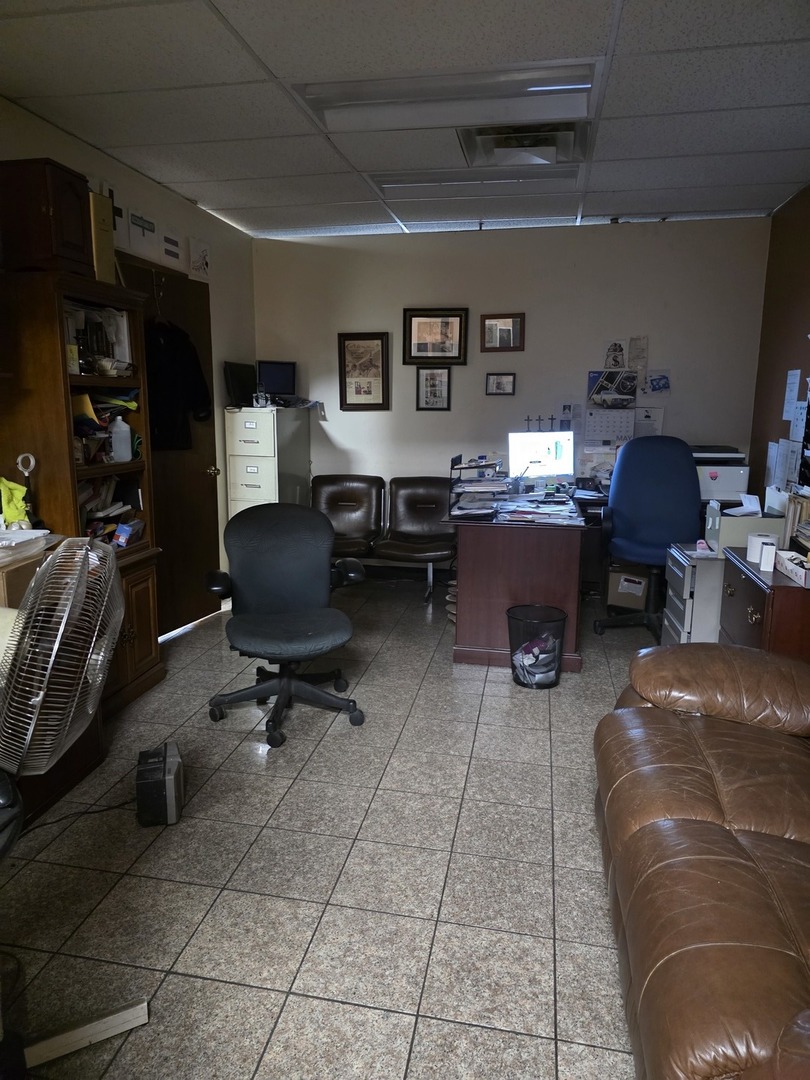 3839-41 N Kedzie Avenue Property Photo 17