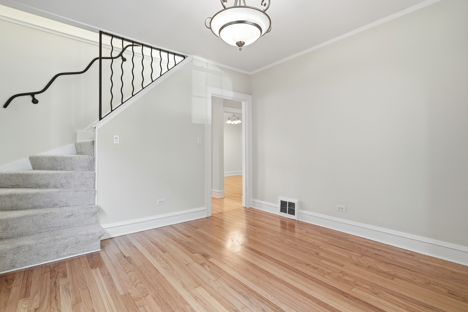 4128 N Ottawa Avenue Property Photo 6