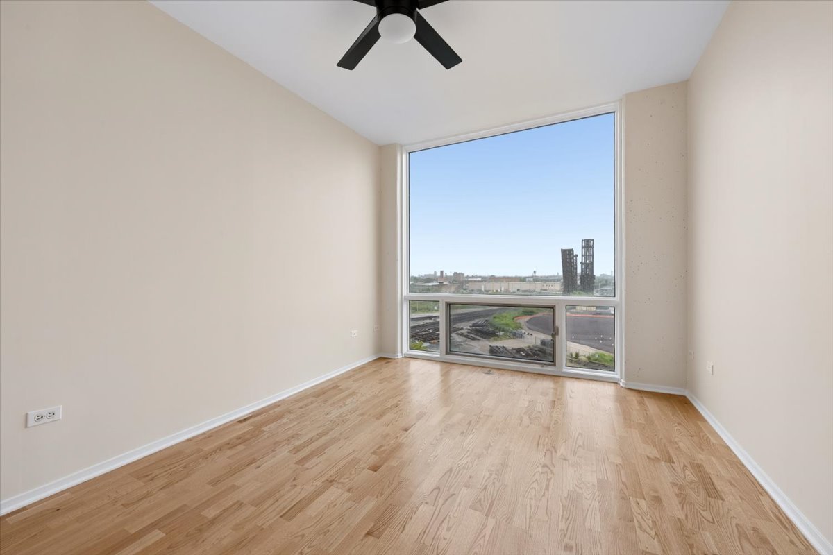 61 W 15th Street 806 Property Photo 11