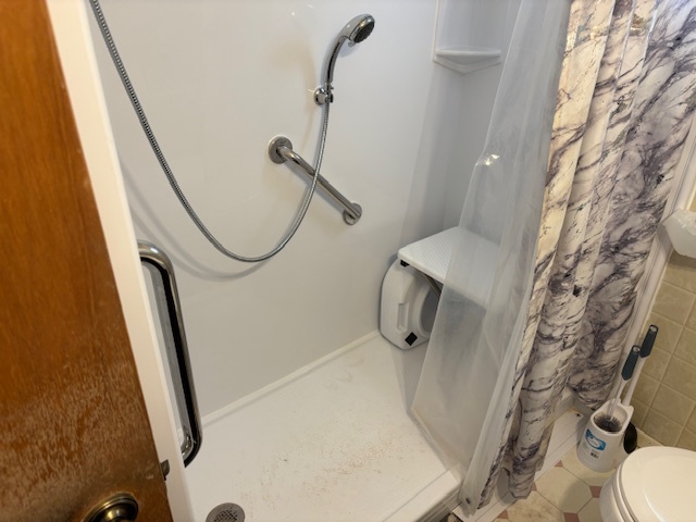 628 E Division Street Property Photo 16