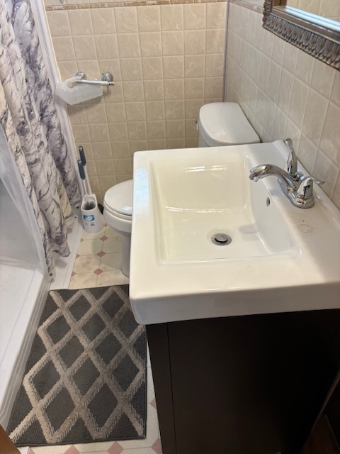 628 E Division Street Property Photo 18