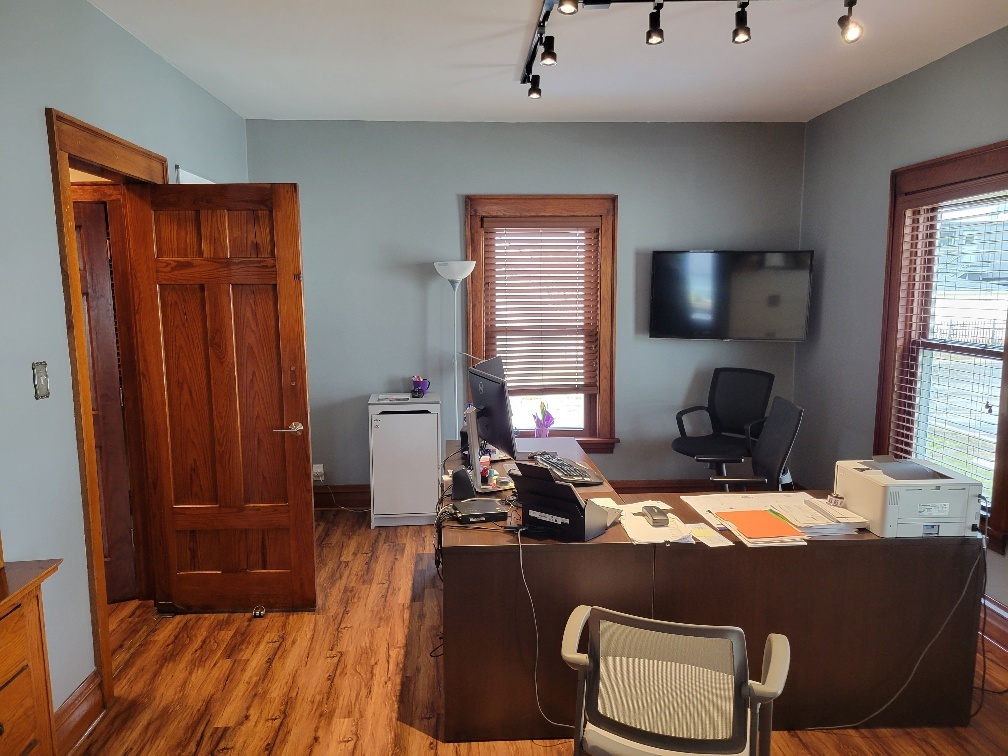 117 W Willow Avenue Property Photo 6