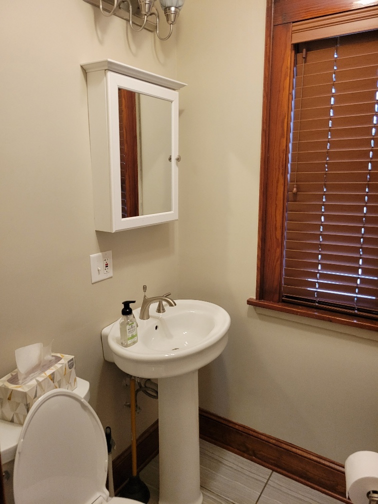 117 W Willow Avenue Property Photo 8
