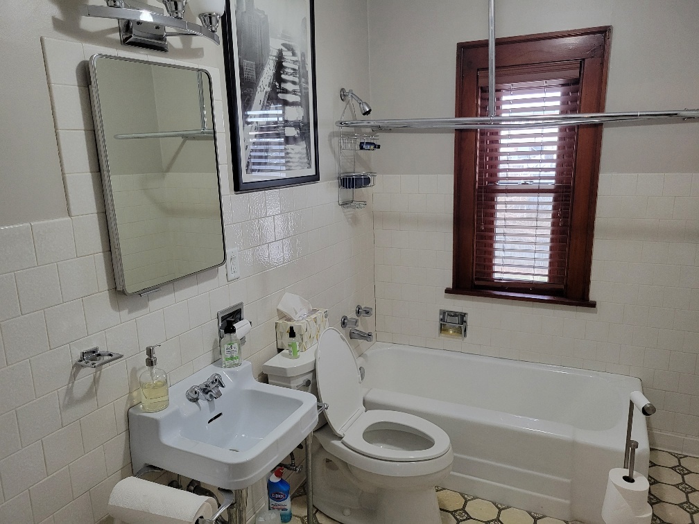 117 W Willow Avenue Property Photo 14