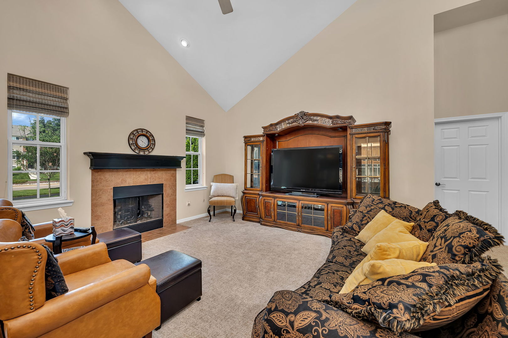 819 Canton Drive Property Photo 15