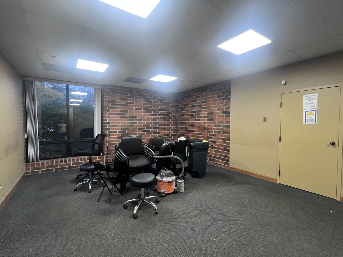 7808 W College Drive 1nw Property Photo 5