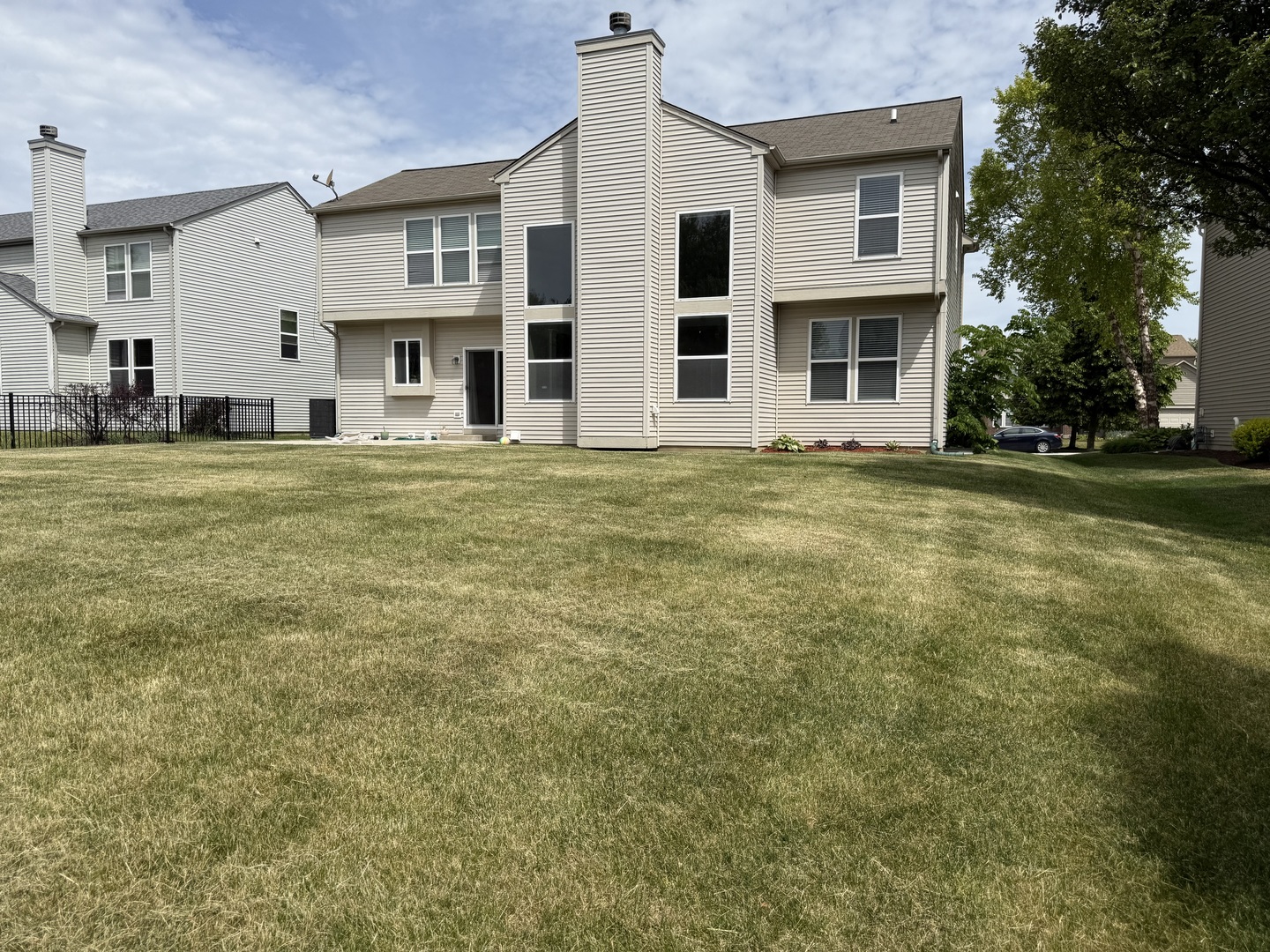 1177 Blue Heron Circle Property Photo 6