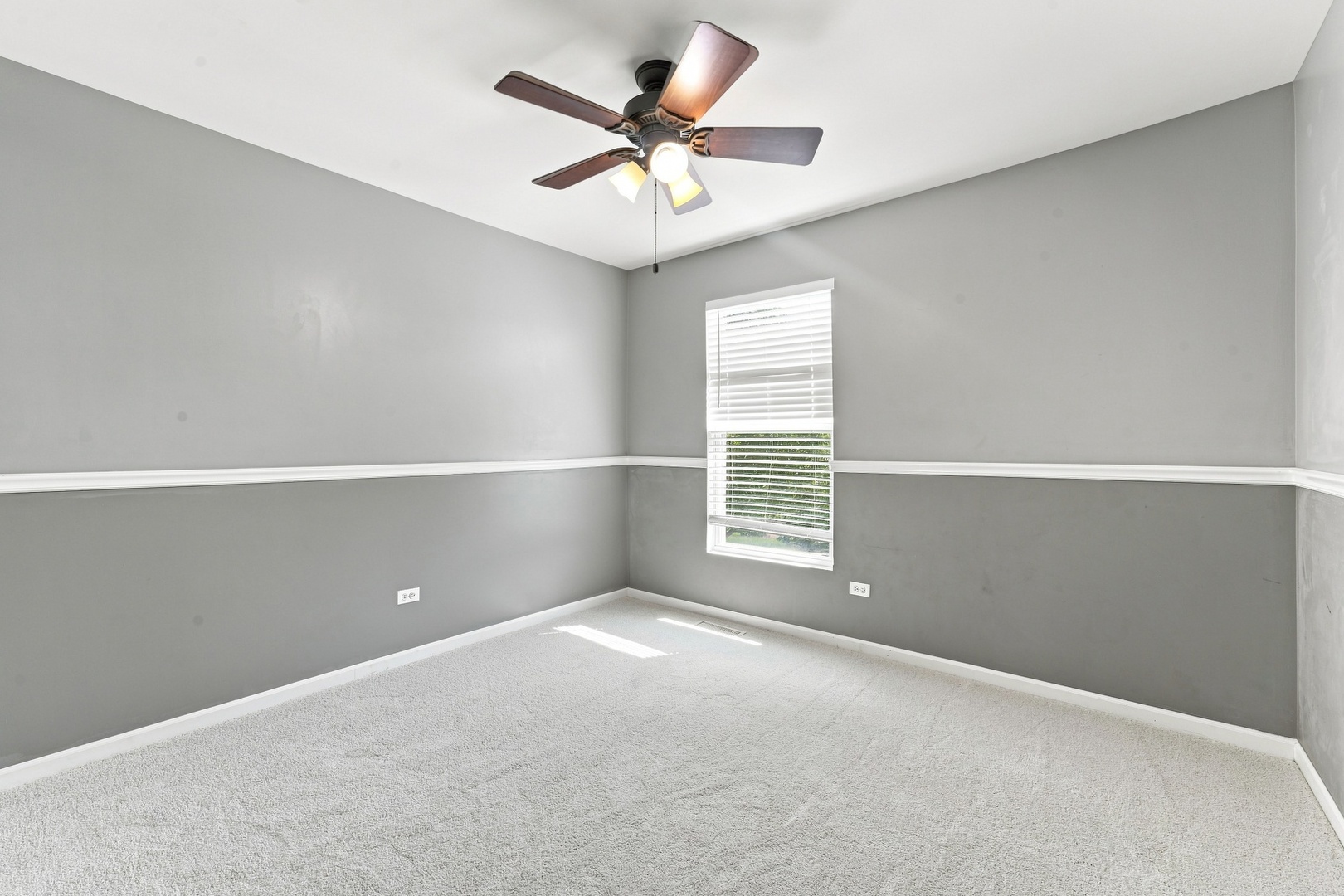 1177 Blue Heron Circle Property Photo 9