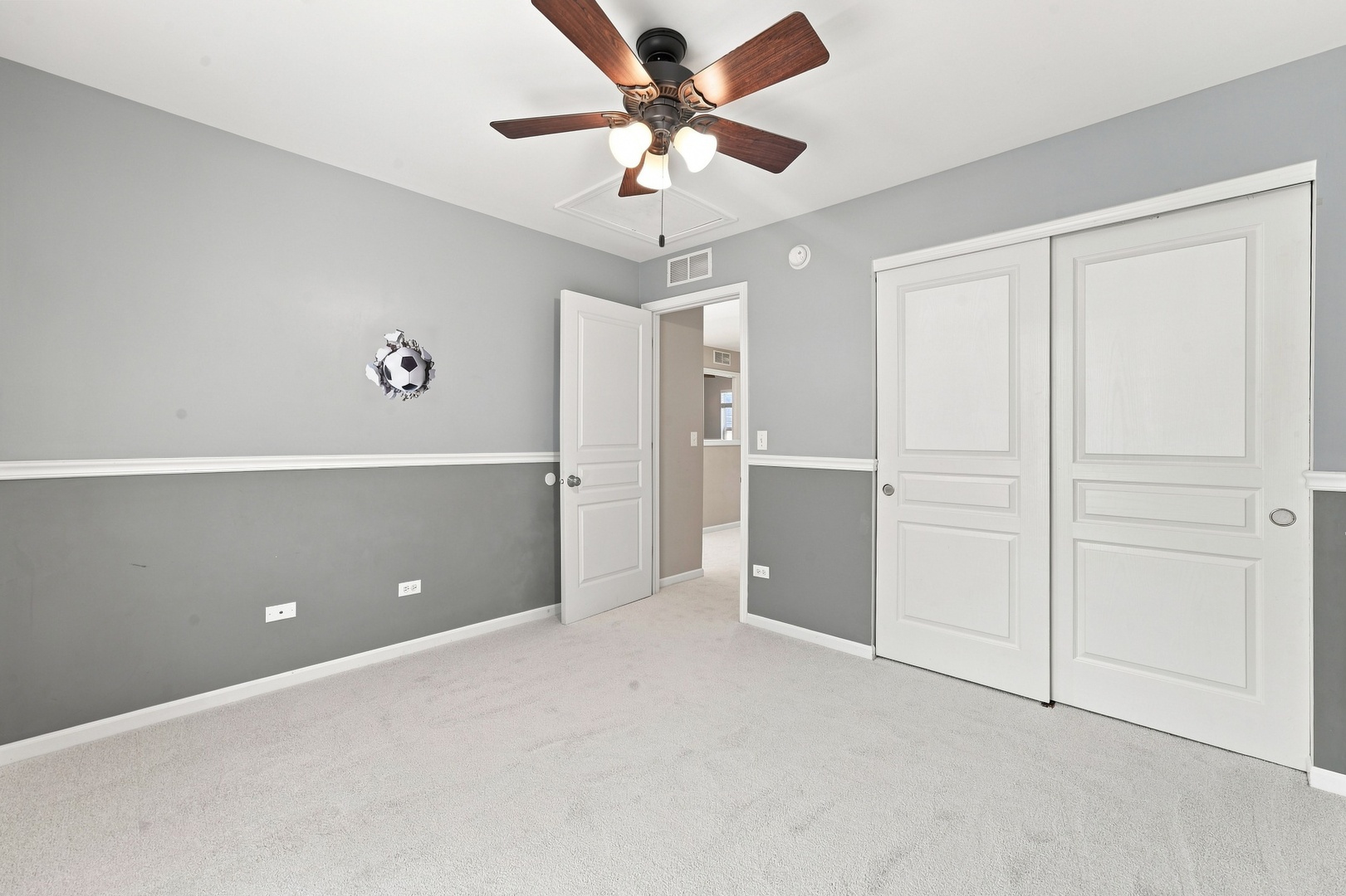1177 Blue Heron Circle Property Photo 10