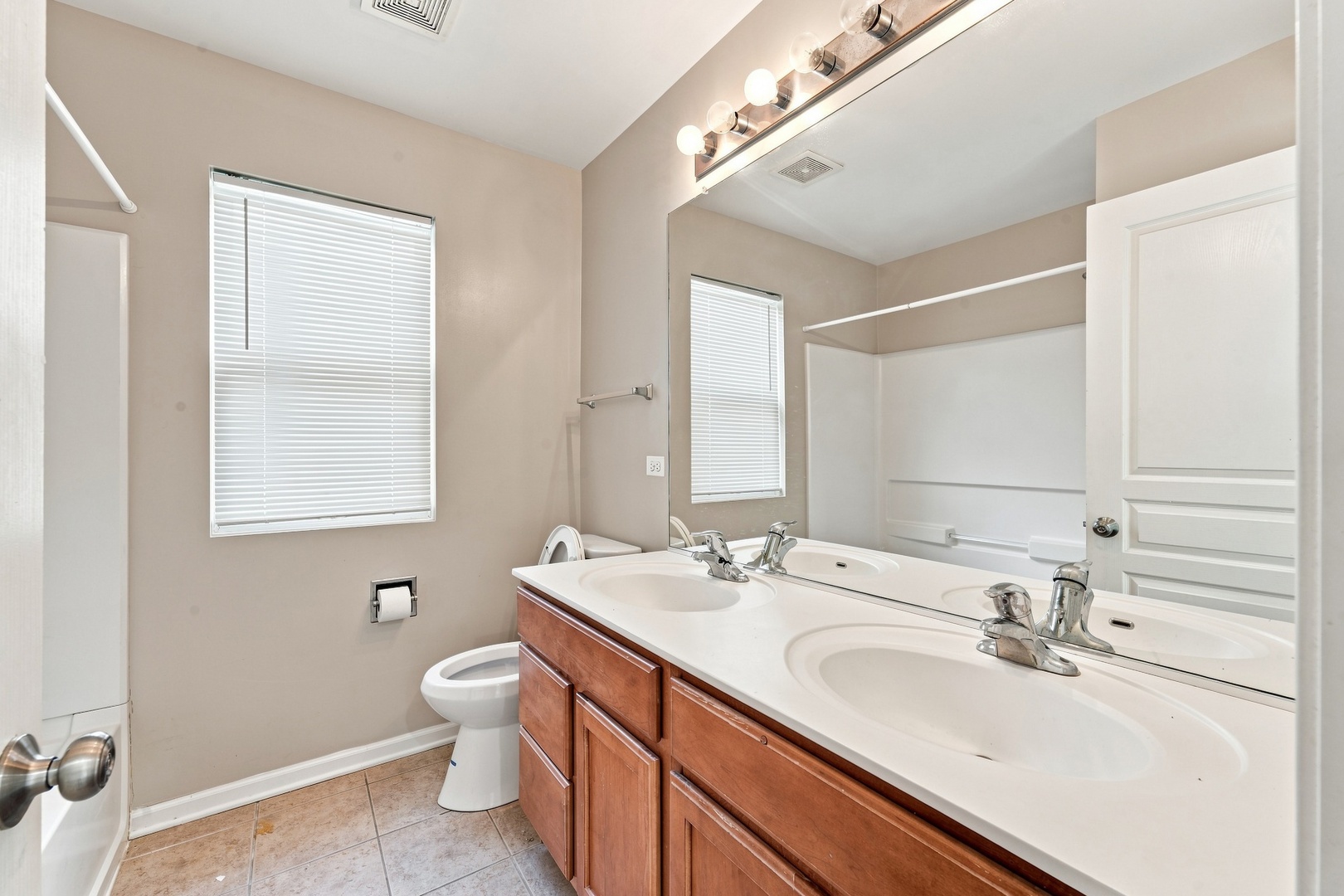 1177 Blue Heron Circle Property Photo 11
