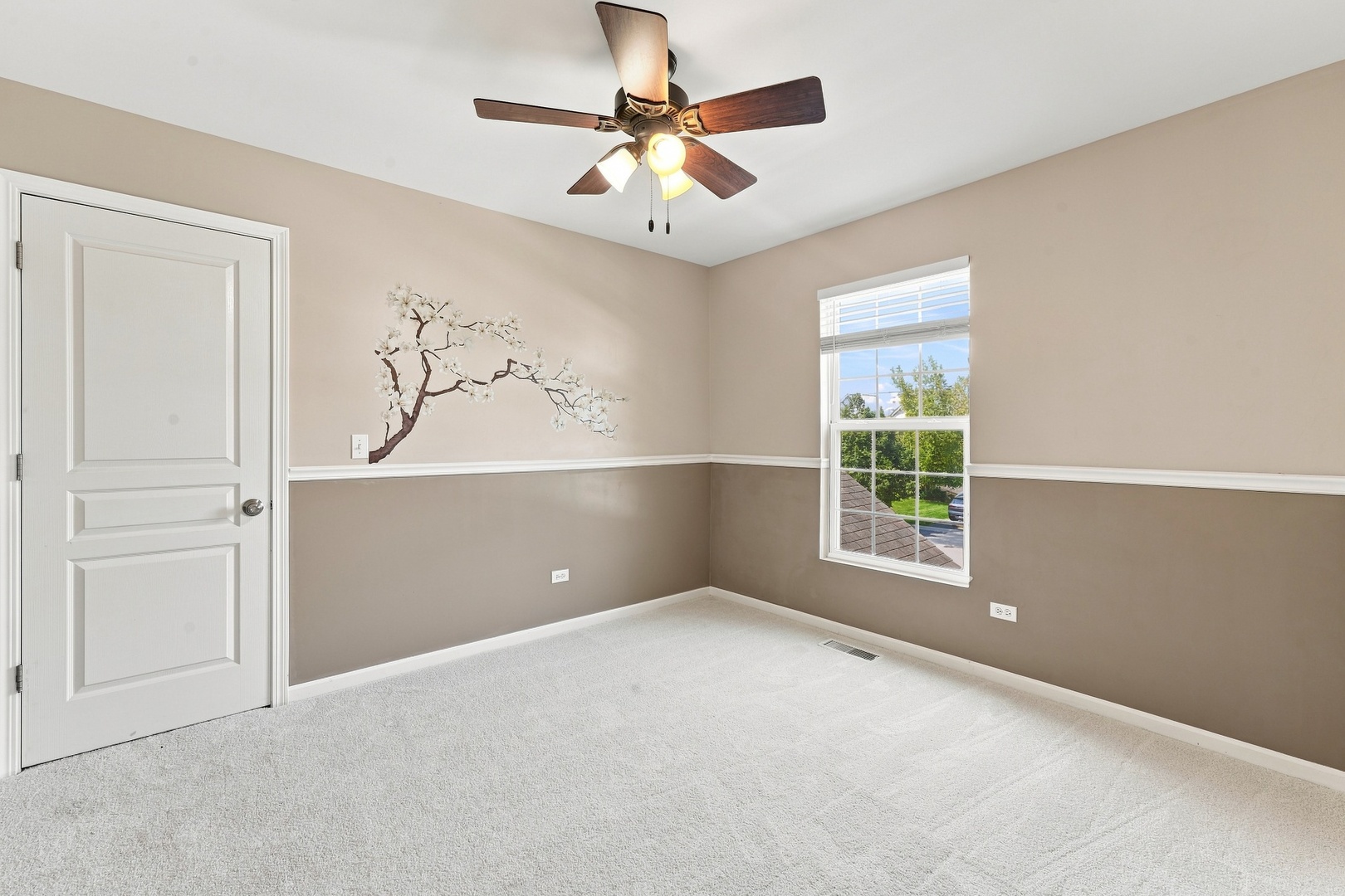 1177 Blue Heron Circle Property Photo 14