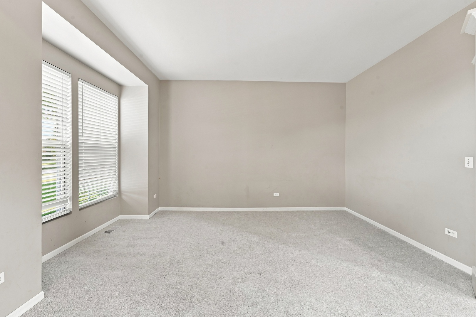 1177 Blue Heron Circle Property Photo 29