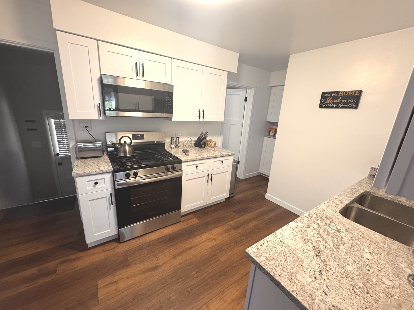 1314 S Cora Street Property Photo 12