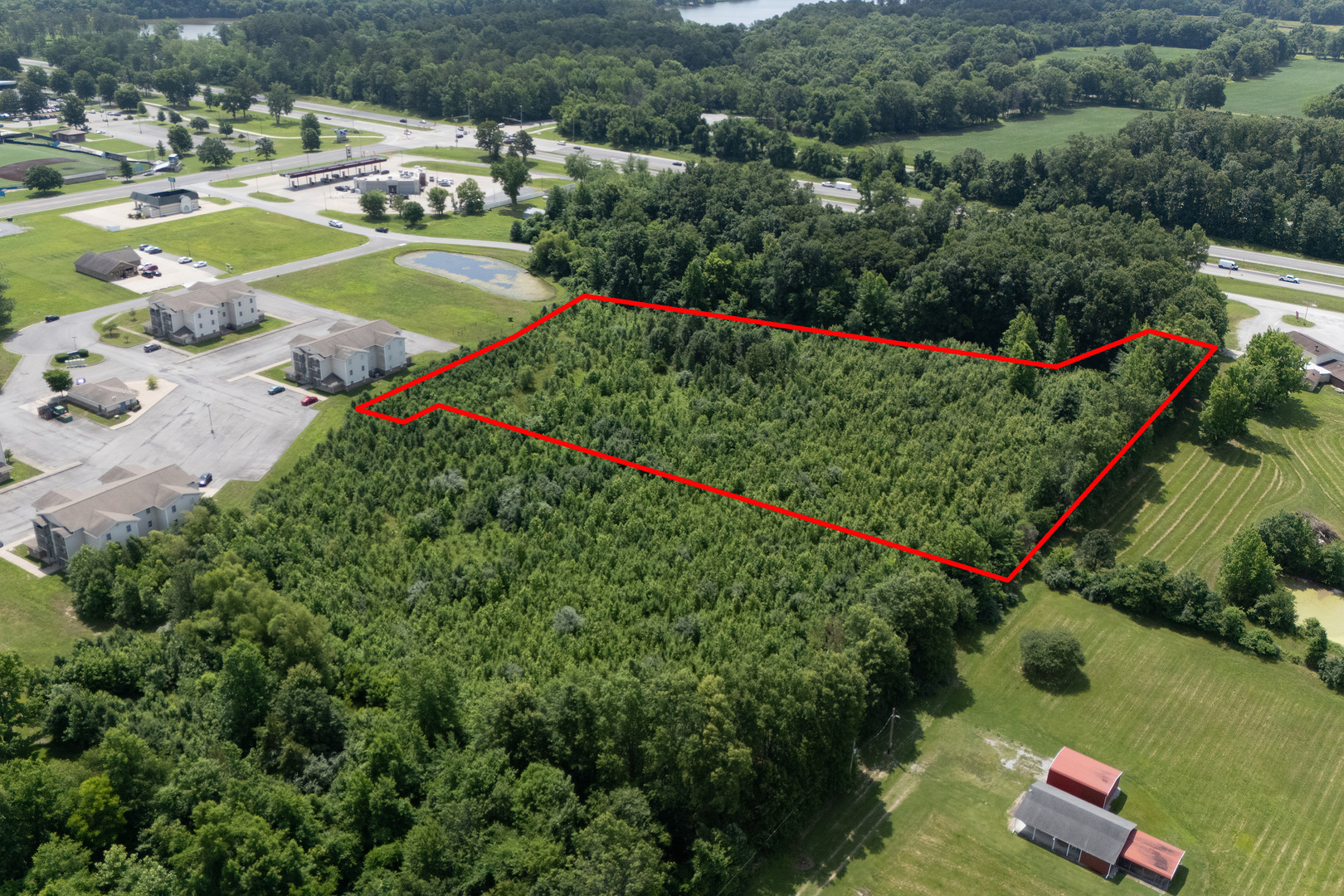 1120 Pin Oak Drive Property Photo 2