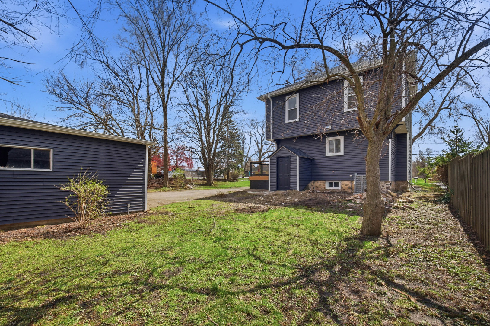 645 E Calhoun Street Property Photo 33
