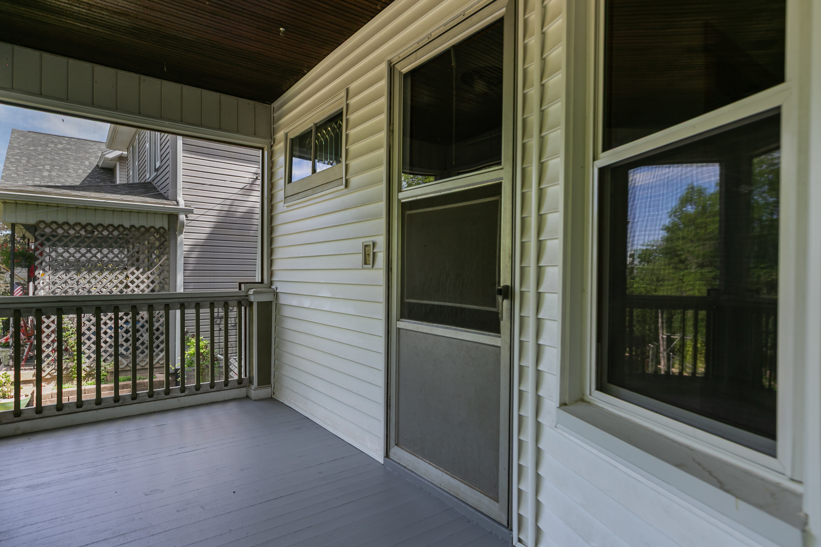 620 10th Street Property Photo 3