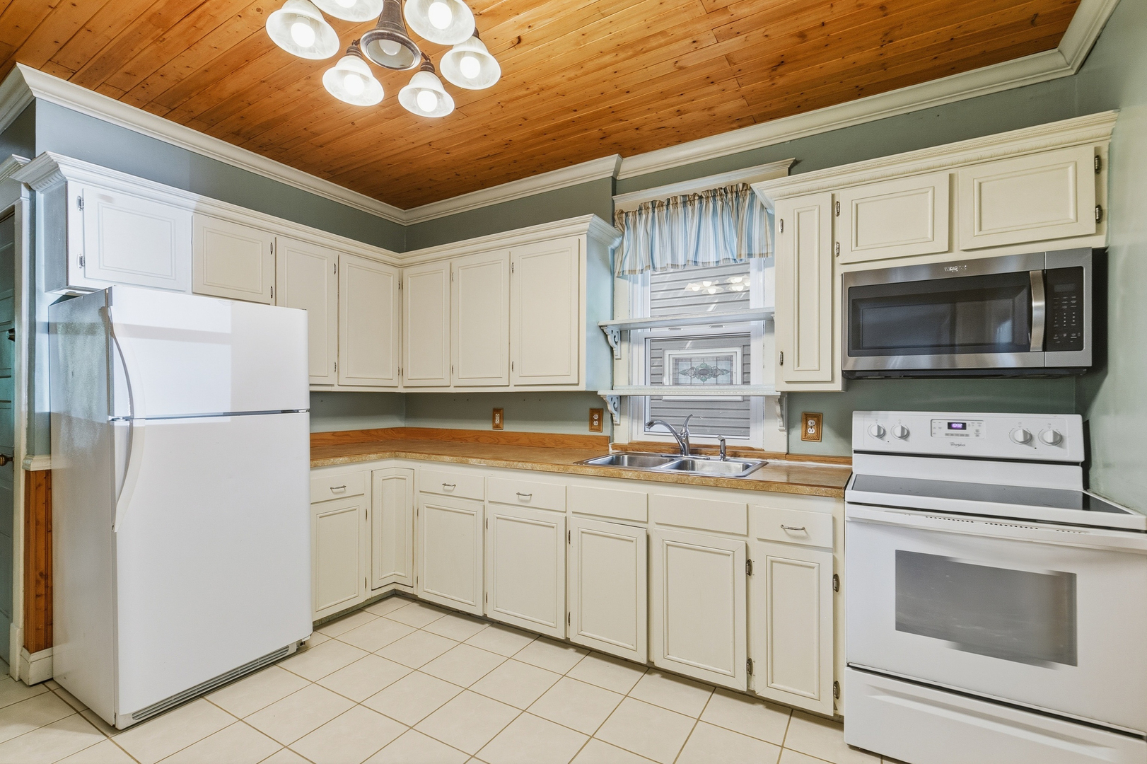 620 10th Street Property Photo 12