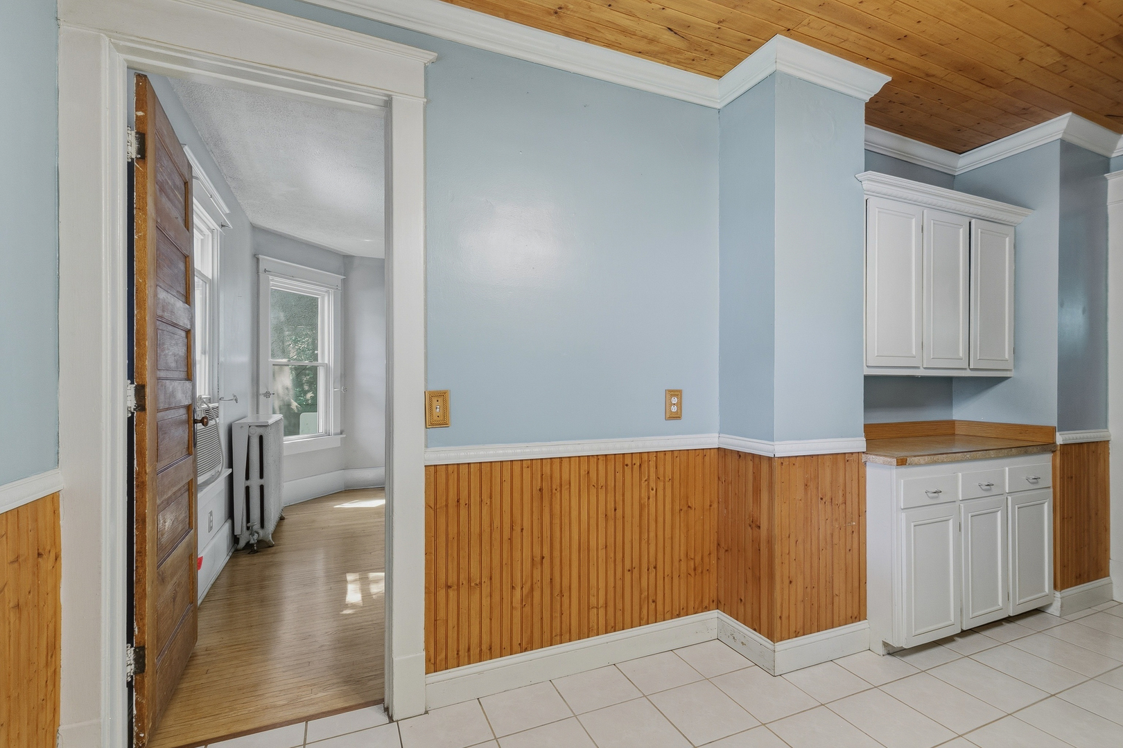 620 10th Street Property Photo 15