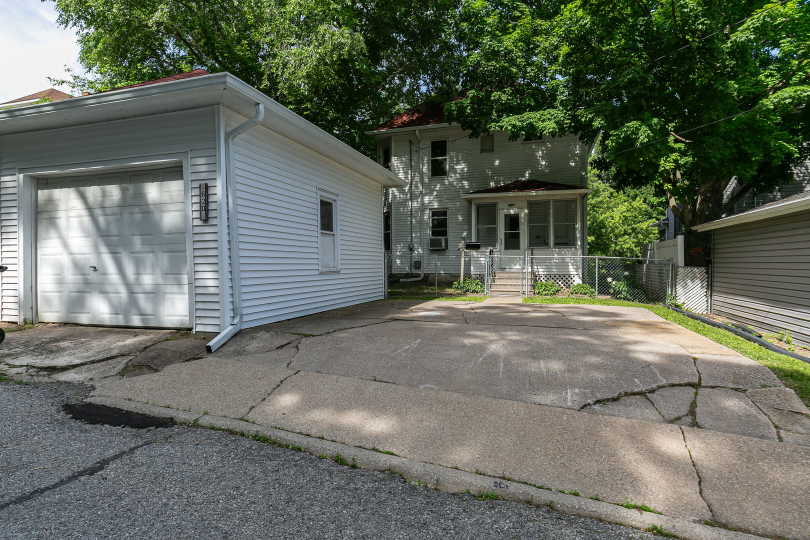 620 10th Street Property Photo 33