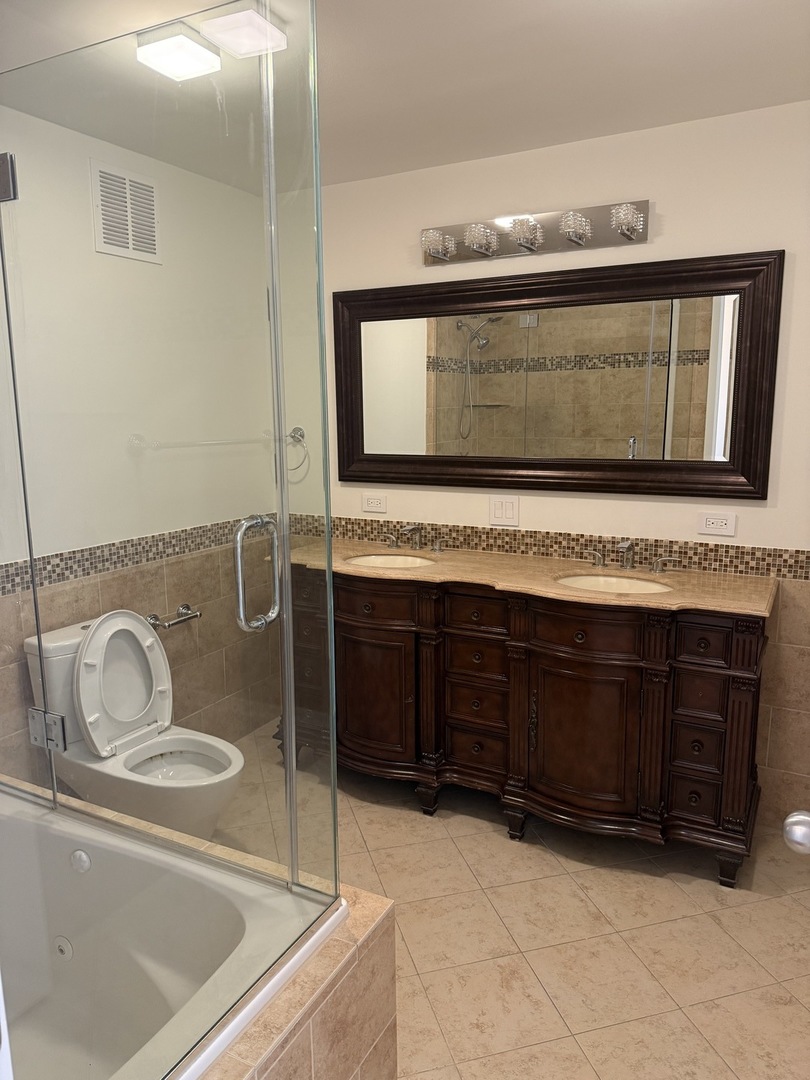 505 N Lake Shore Drive 5706 Property Photo 32