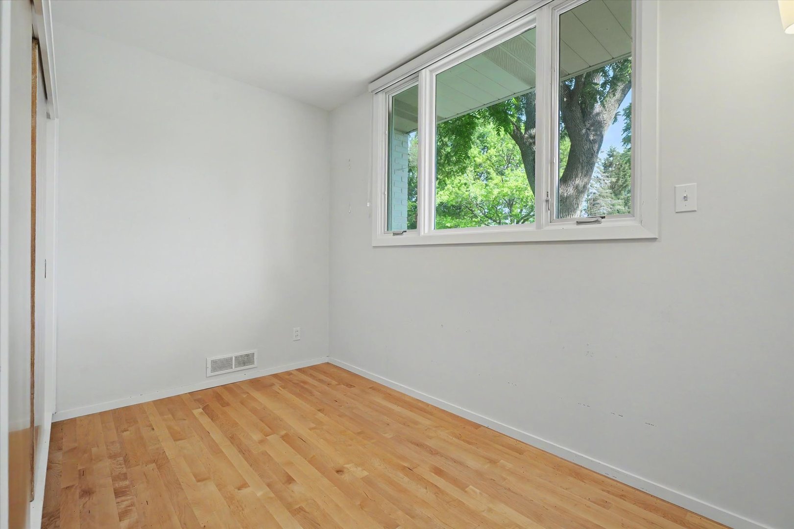 301 G H Baker Drive Property Photo 29