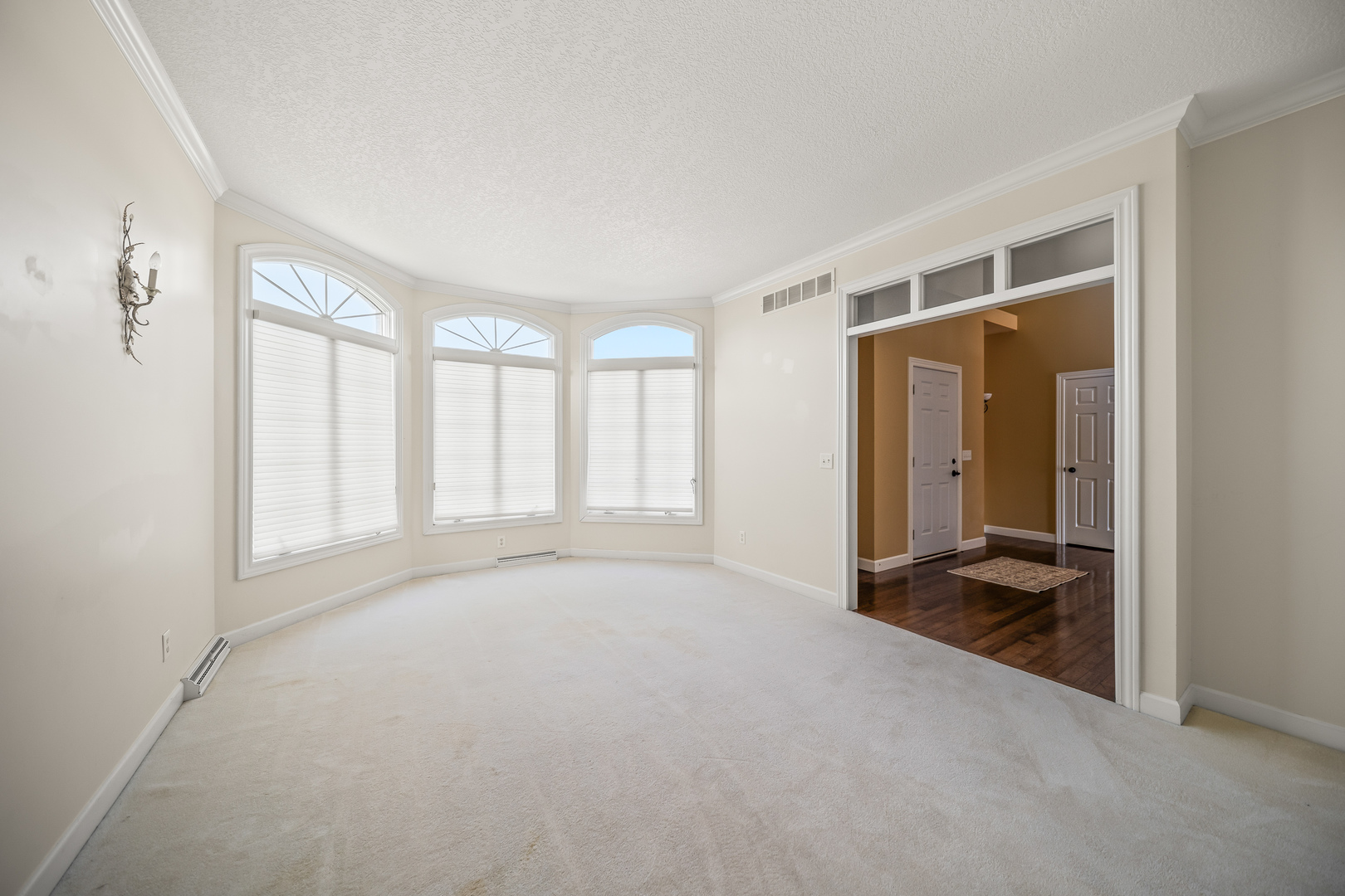 307 S Tombergs Drive Property Photo 12