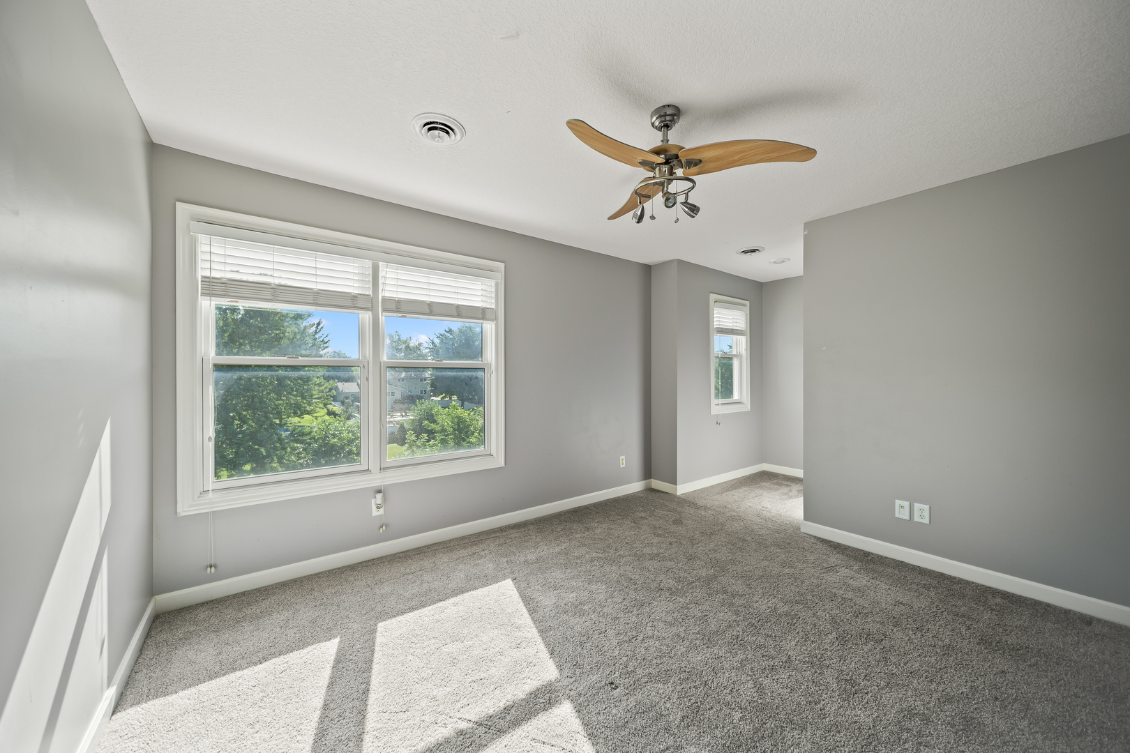 307 S Tombergs Drive Property Photo 32