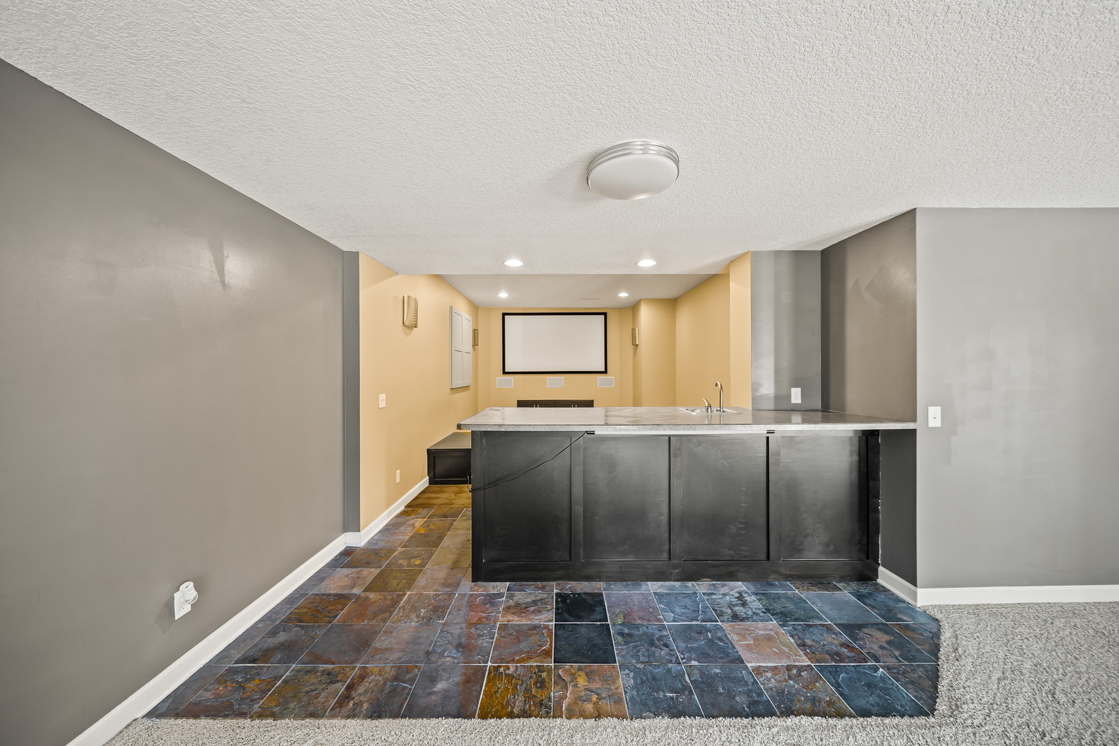 307 S Tombergs Drive Property Photo 36