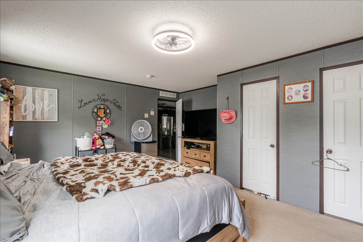 861 4th Street Property Photo 19