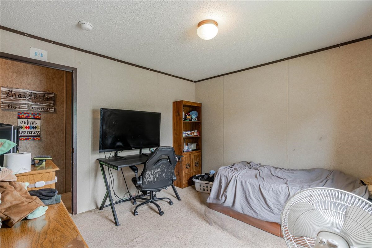 861 4th Street Property Photo 23
