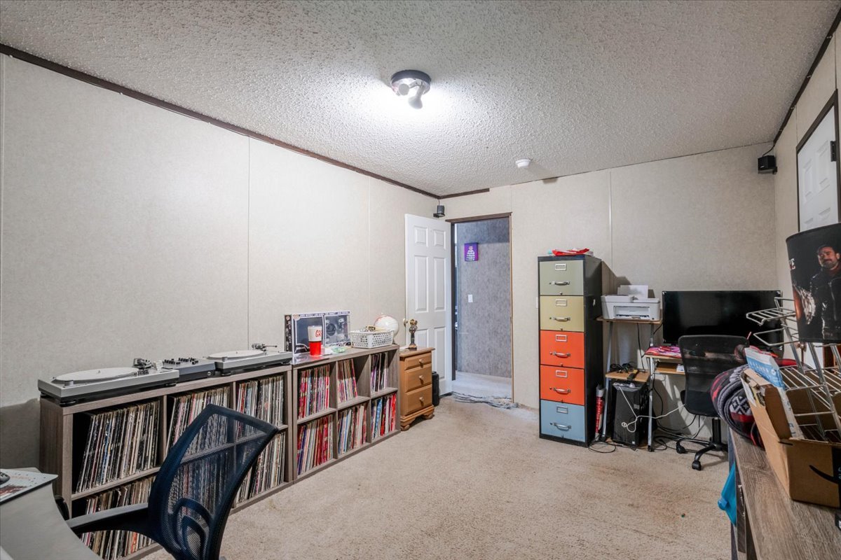 861 4th Street Property Photo 32