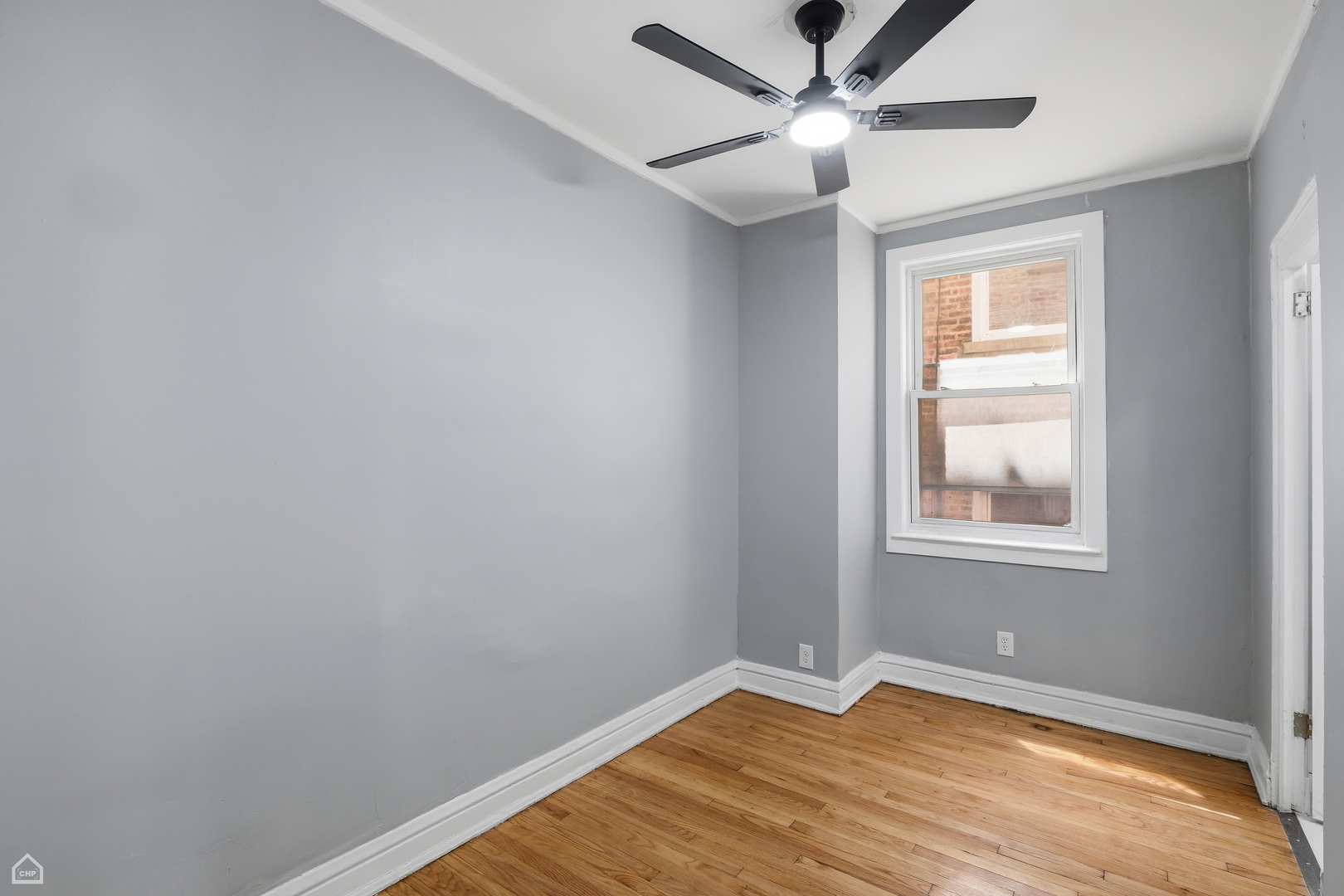 7732 S Phillips Avenue Property Photo 10