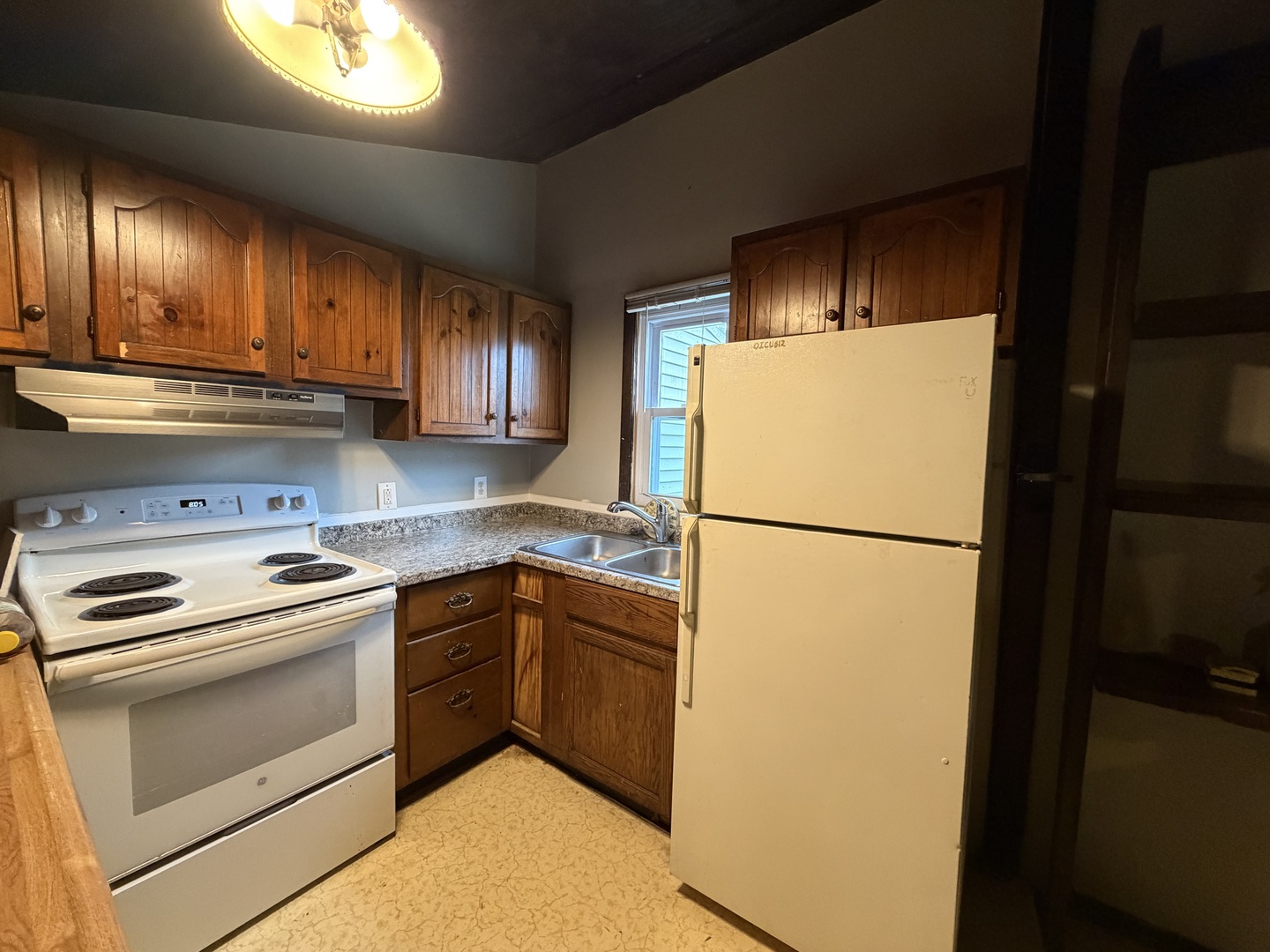 1802 Camanche Avenue Property Photo 8