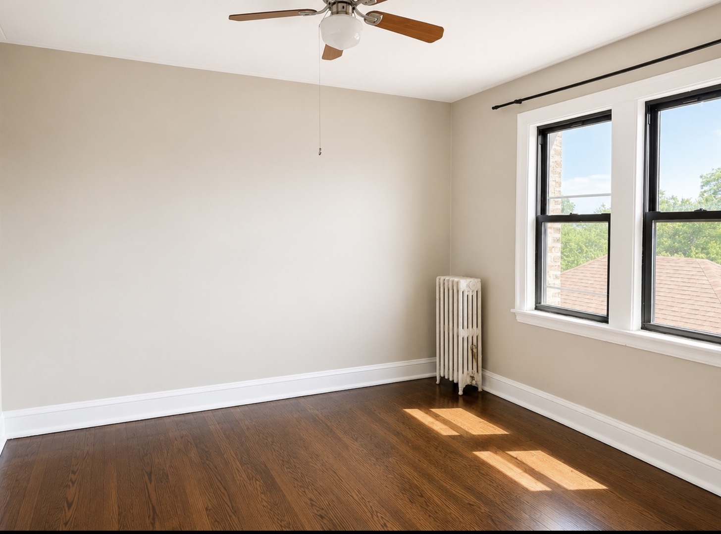 5653 N Spaulding Avenue 3e Property Photo 8