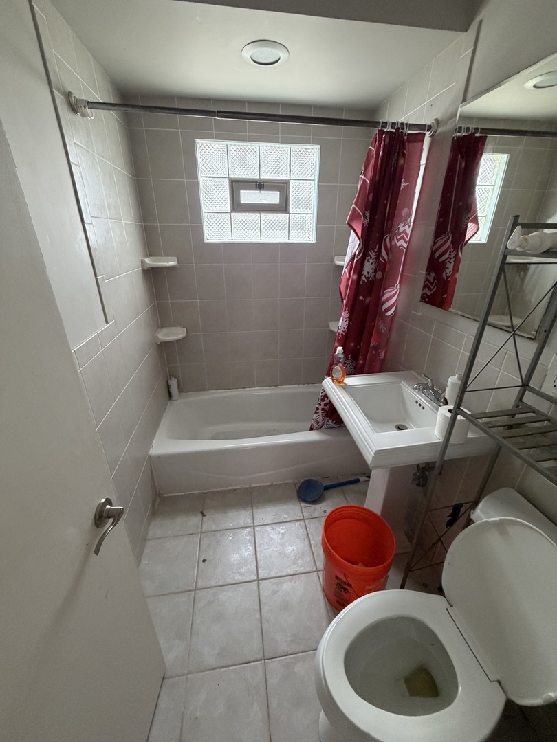 185 Pleasant Drive Property Photo 6