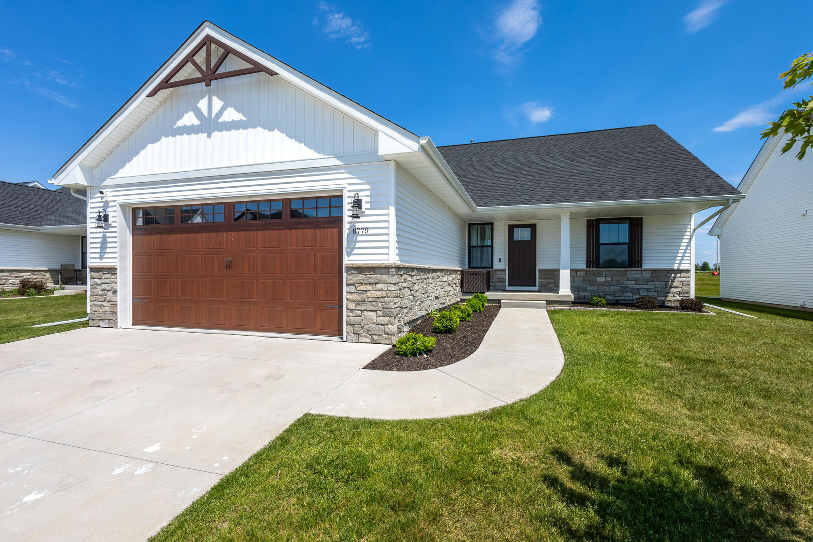 6779 Genesis Way Property Photo 1