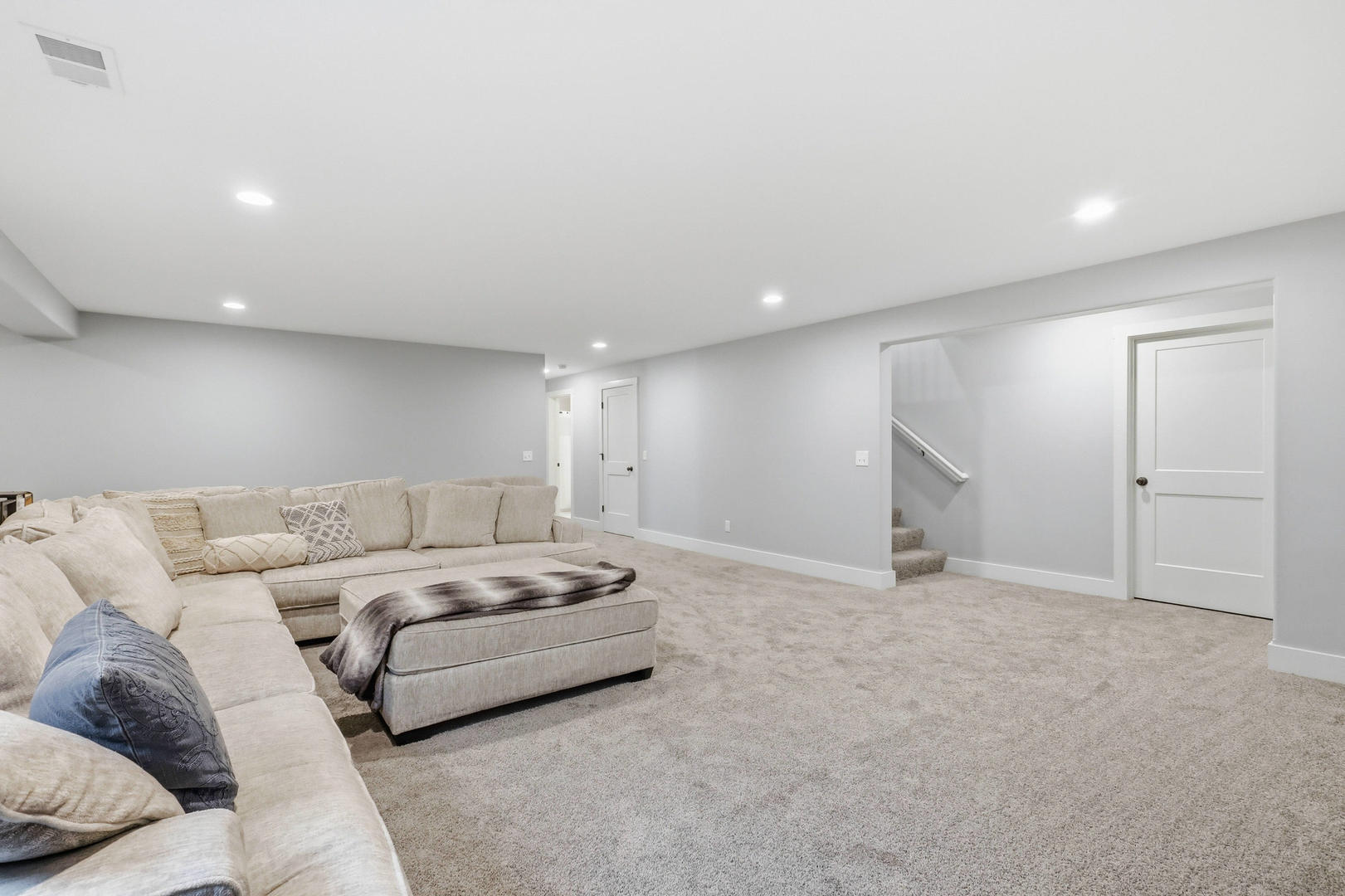 6779 Genesis Way Property Photo 28